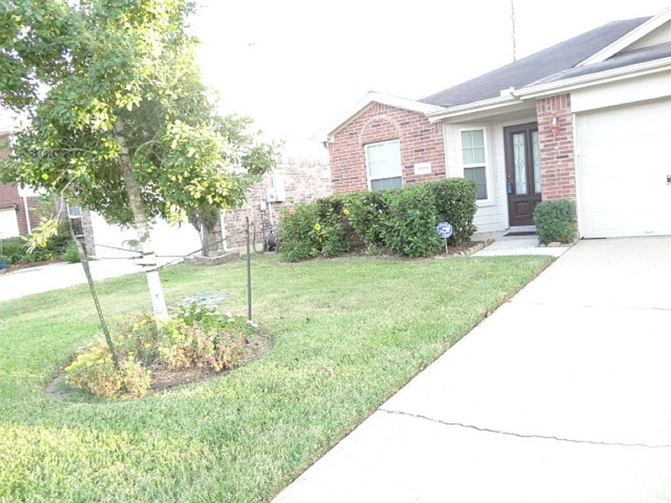 1st image of 11819 Brantley Haven Dr