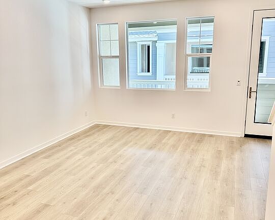 4th image of 16432 Whittier Blvd