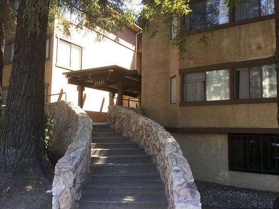 Walkway to Front