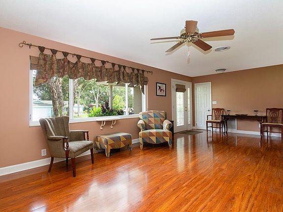 4th image of 1324 RANCHWOOD DRIVE