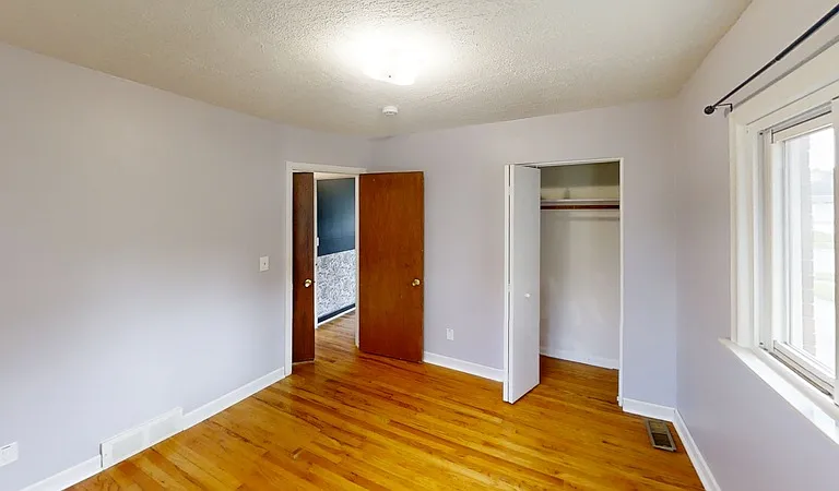 372 Highland Dr — Photo 8
