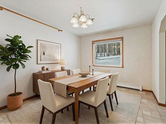 5th image of 882 Senate Dr