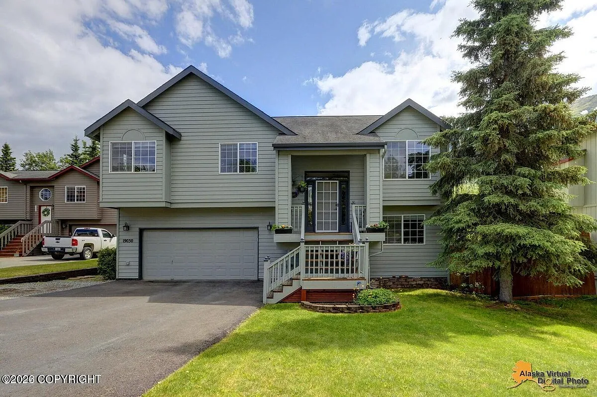 Building Photo - 19030 Trail Bay Dr