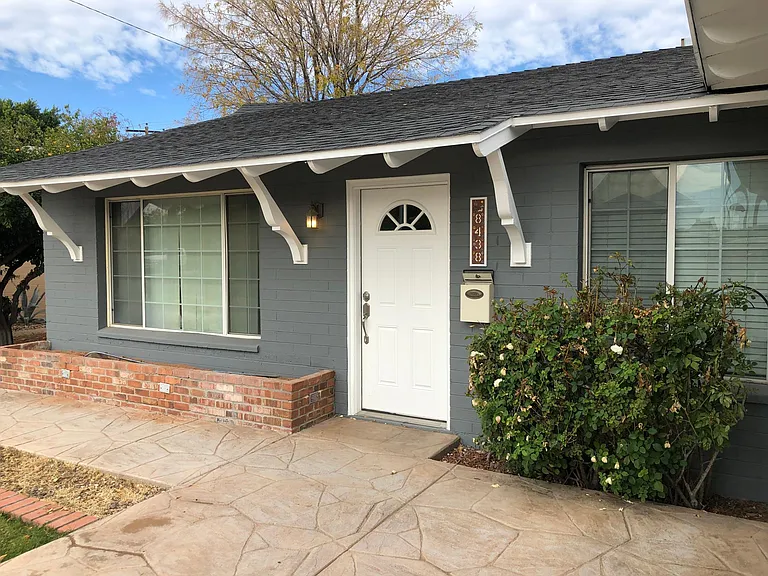 8438 E San Miguel Ave — Photo 16