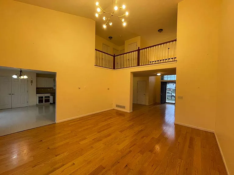 6170 Ravenhill Rd — Photo 11