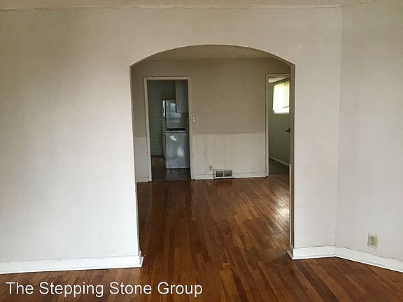 5th image of 2028 2nd Ave N #1
