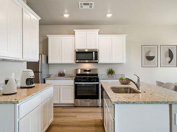 Your chef-ready kitchen awaits!