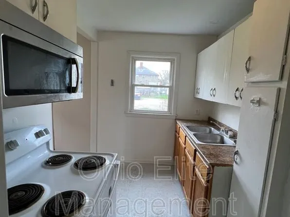 1310 E 25th Ave, Columbus, OH 43211