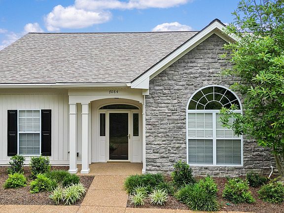 2nd image of 7084 Sunrise Cir