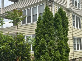 81 Chambers Street, Waterbury, CT 06708