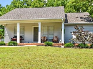 783 Rebecca Jane Dr, Mooresville, NC 28115