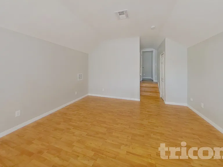 1815 Honeydew Ct — Photo 26