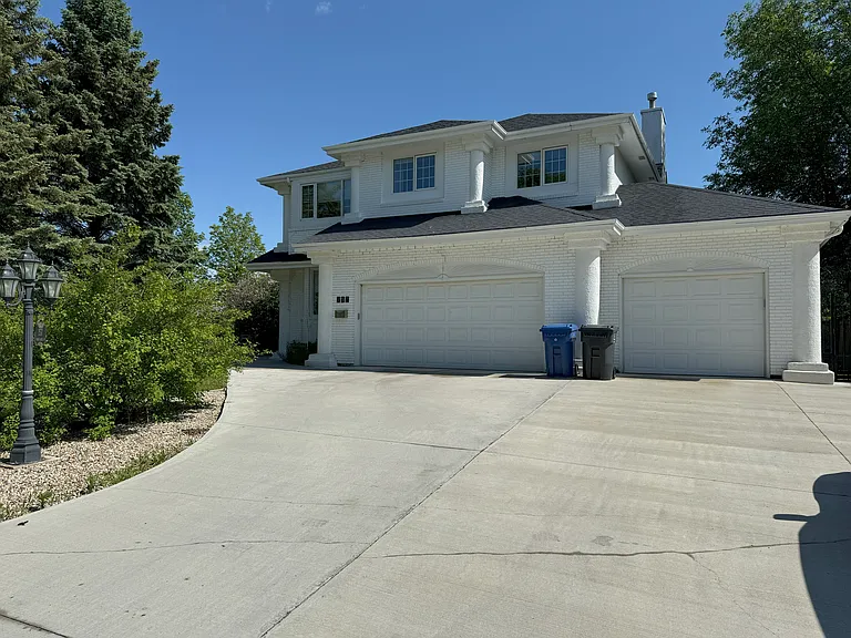 157 Park Pl W — Photo 4