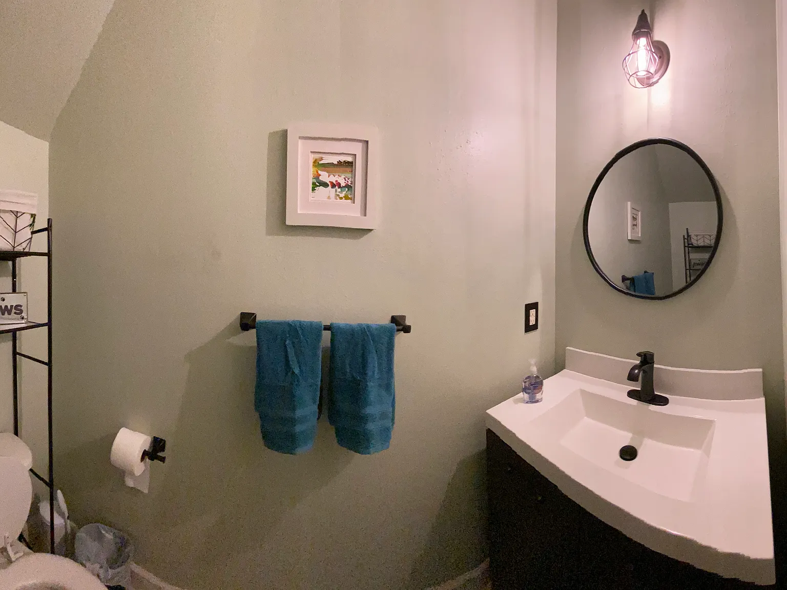 3 bed, 2.5 bath, 1485 sqft, $2,250 — Photo 3