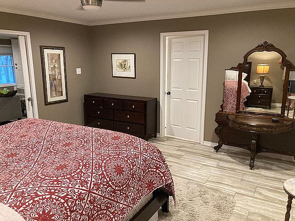 Downstairs master suite