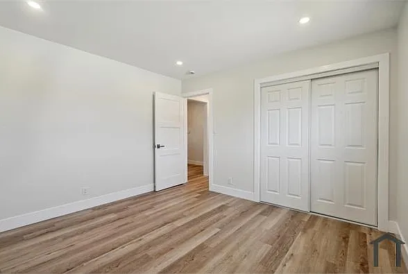 3441 Laguna Ave #1 — Photo 23