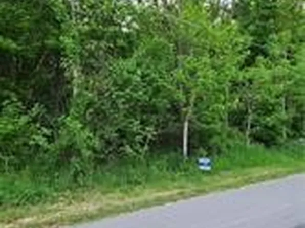 149-150 151 Stanton Ave, New Castle, PA 16101