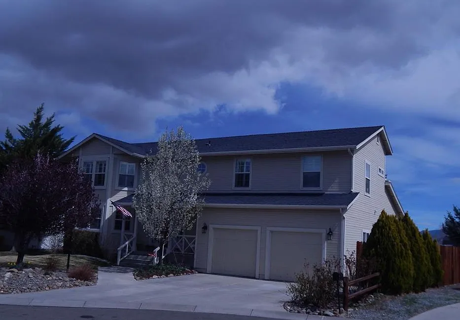 2167 Court Side Cir photo 1