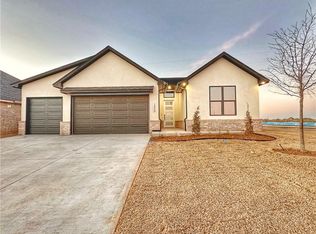 15413 Caspian Ln, Edmond, OK 73013