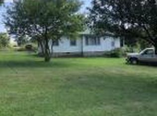 6944 E Maxie Camp Rd, Harrison, AR 72601