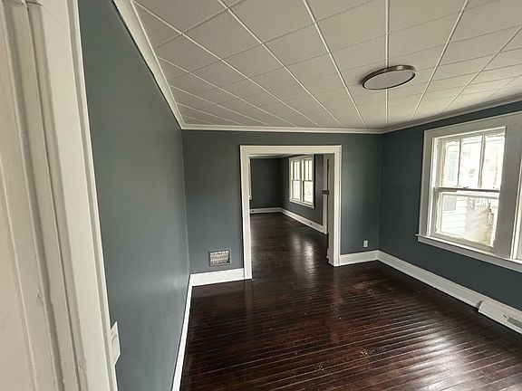 5th image of 938 W Lafayette Ave