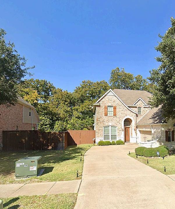 1st image of 2819 Crystal Falls Dr