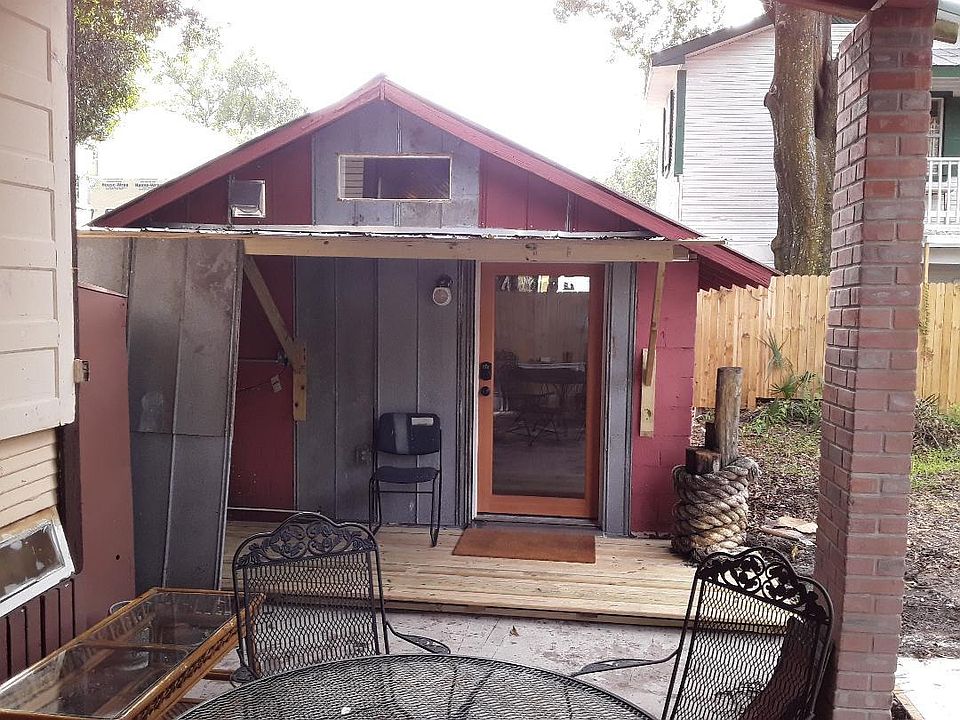 1st image of 2305 11th Ave
