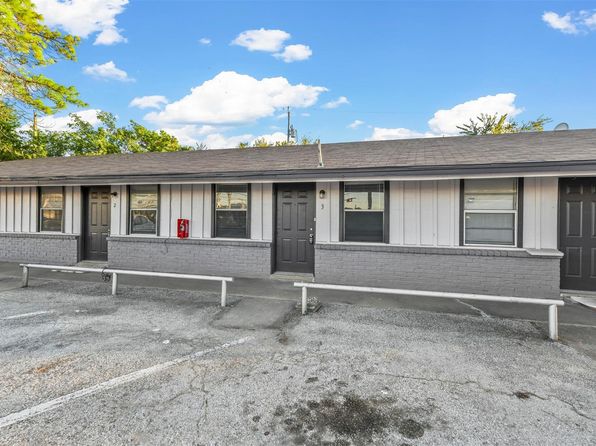 1585 N Mill St #6