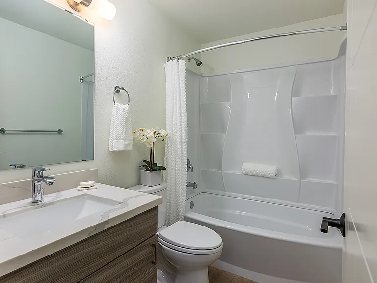 129 5th Ave NW — Photo 8