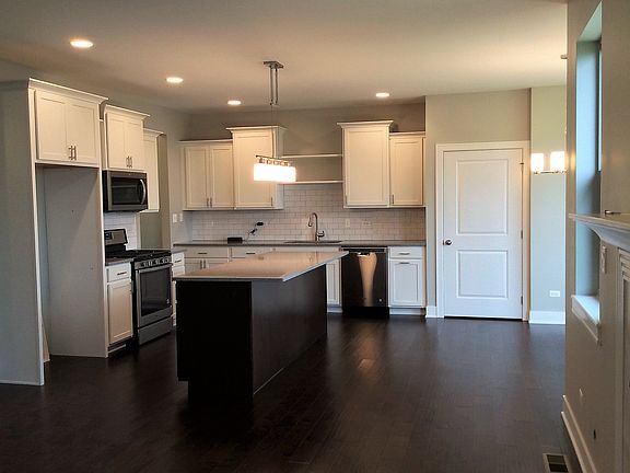 4th image of 21021 S Lakewoods Ln