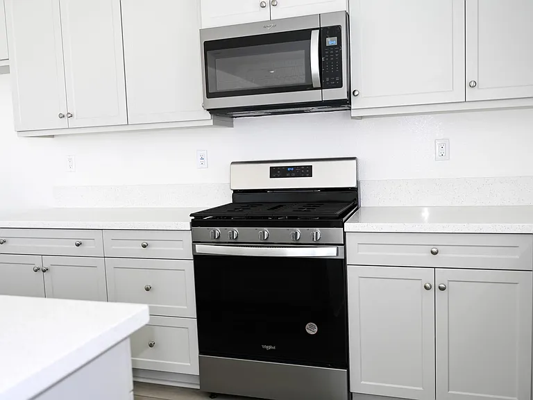 19537 Sunkissed Ridge Dr — Photo 12