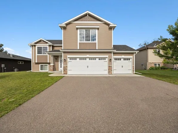 303 29th Ave SE, Saint Cloud, MN 56304
