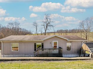 342 Little Summit Rd, Dunbar, PA 15431