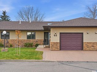 3415 Calder Cres #40, Saskatoon, SK S7J4Z9