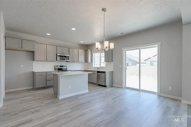 4160 S Sarteano Ave — Photo 6