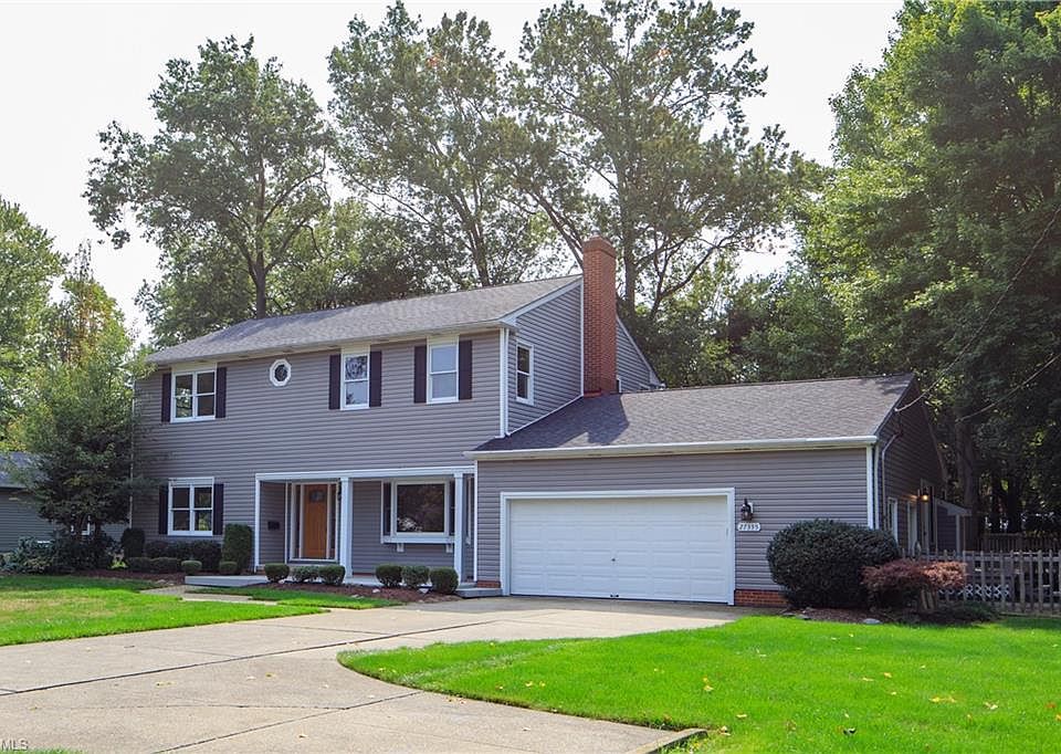 1st image of 27335 Seneca Dr