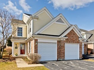 4824 Prestwick Pl, Hoffman Estates, IL 60010