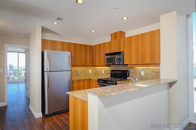 1580 Union St #705 — Photo 15