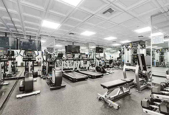 Sold by Plaza Real Estate Group | media 11
