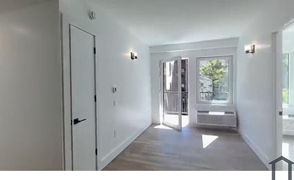 5th image of 354 E 194th St #3A