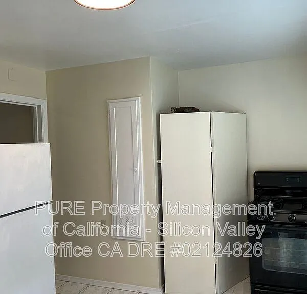 716 N 1st St #6 — Photo 21