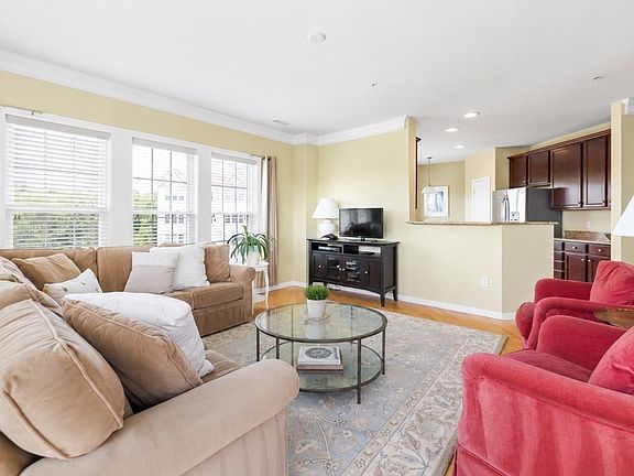 5th image of 9 Morgan Dr Unit 309