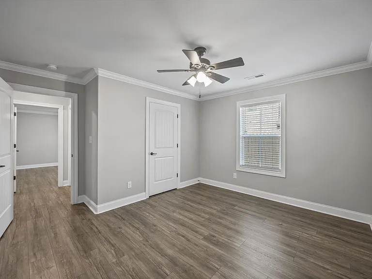 17050 Stonegate Dr — Photo 8