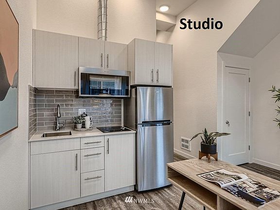 5th image of 6734 15th Ave NW Suite A