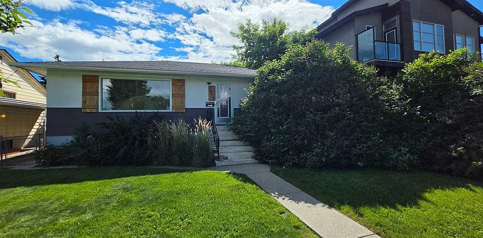 1st image of 2515 NE Cochrane Rd NW