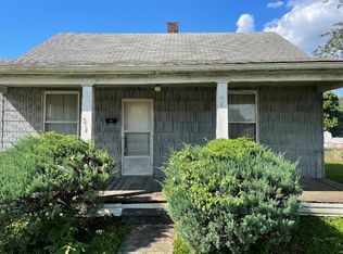 314 E 3rd St, O'Fallon, IL 62269