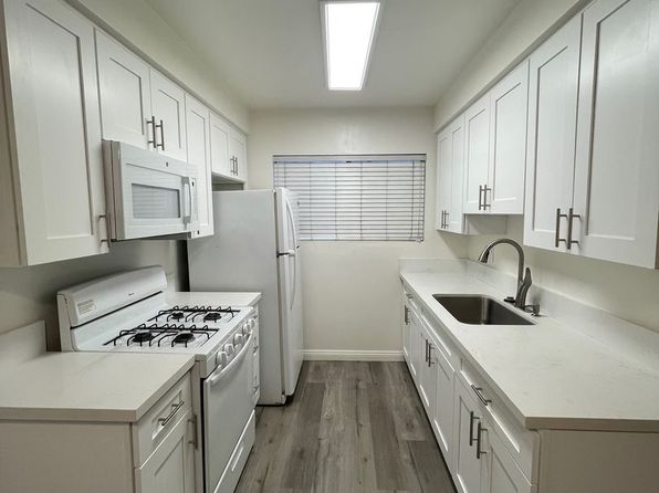 943 N Louise St APT 3