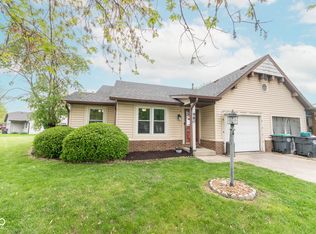 980 Red Maple Ct, Greenwood, IN 46143