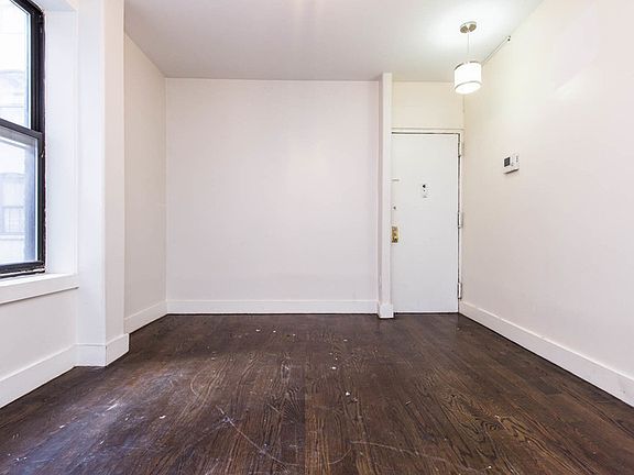 4th image of 278 S 2nd St #20A