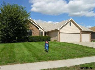 20708 Laramie Rd, Elkhorn, NE 68022